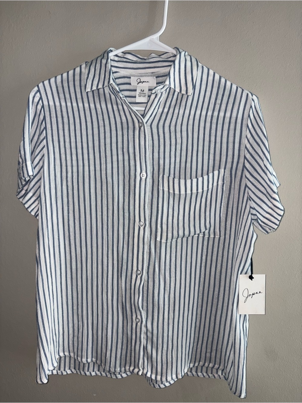 Japna - Women’s Blue Stripe Button-Up Shirt